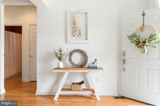 24594 HOLLYTREE CIR, Georgetown, DE 19947