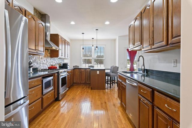 24594 HOLLYTREE CIR, Georgetown, DE 19947