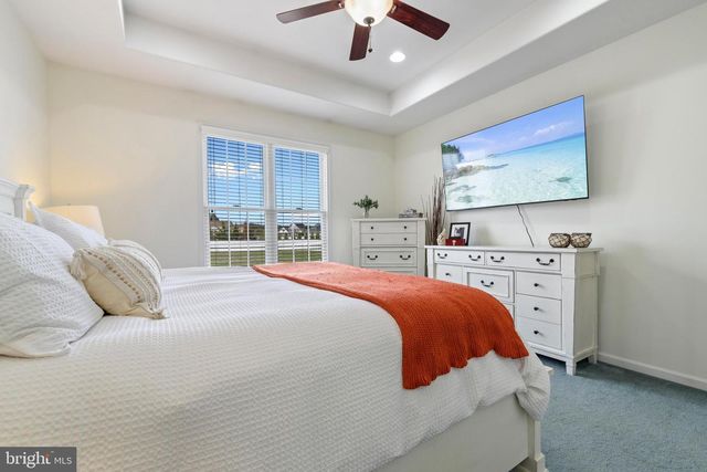 24594 HOLLYTREE CIR, Georgetown, DE 19947