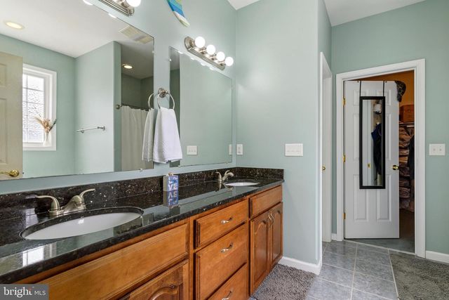 24594 HOLLYTREE CIR, Georgetown, DE 19947