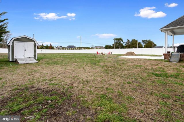 24594 HOLLYTREE CIR, Georgetown, DE 19947