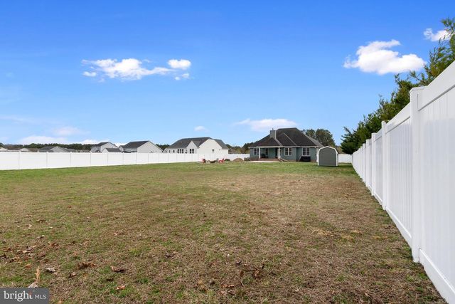 24594 HOLLYTREE CIR, Georgetown, DE 19947