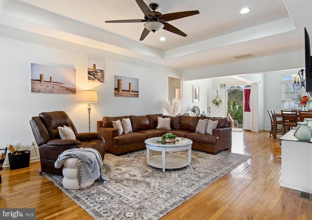 24594 HOLLYTREE CIR, Georgetown, DE 19947