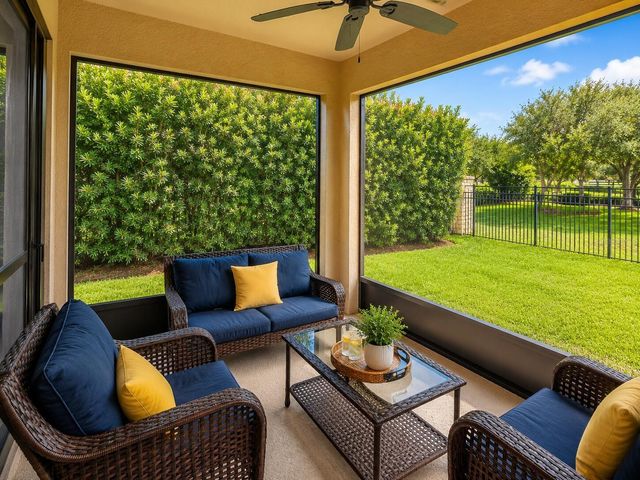 7558 BISHOP SQUARE DRIVE, Winter Garden, FL 34787
