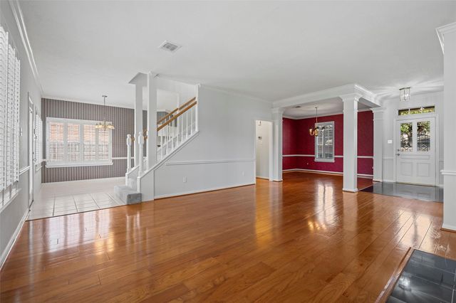 7911 Emerald Bluff Court, Houston, TX 77095