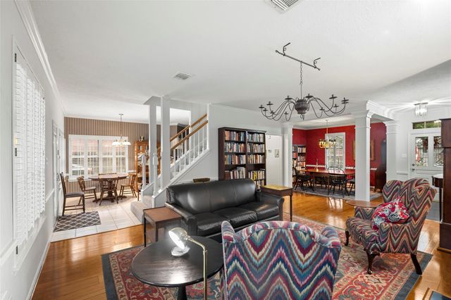 7911 Emerald Bluff Court, Houston, TX 77095