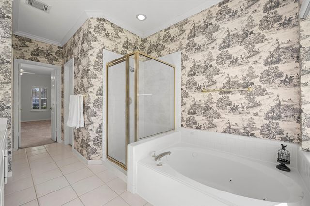 7911 Emerald Bluff Court, Houston, TX 77095