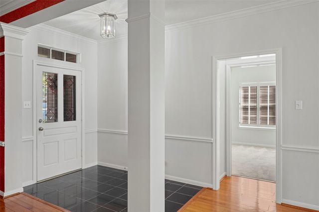 7911 Emerald Bluff Court, Houston, TX 77095