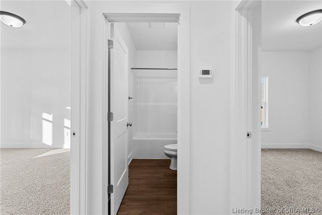 4644 Red Tail Ridge 211, Jeffersonville, IN 47130