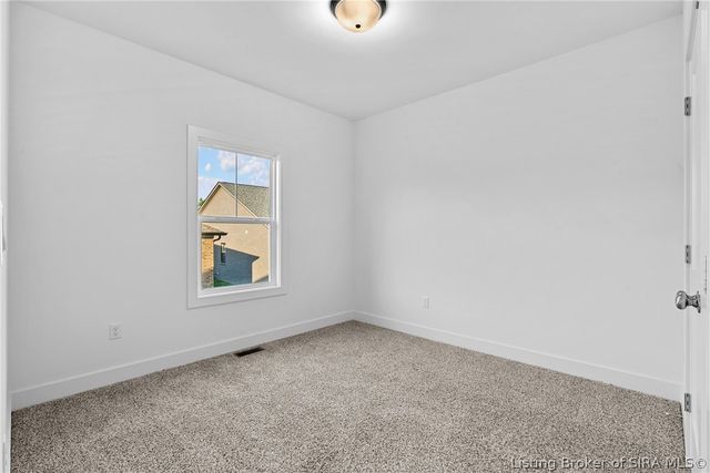 4644 Red Tail Ridge 211, Jeffersonville, IN 47130