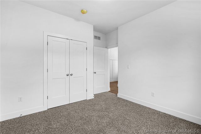 4644 Red Tail Ridge 211, Jeffersonville, IN 47130