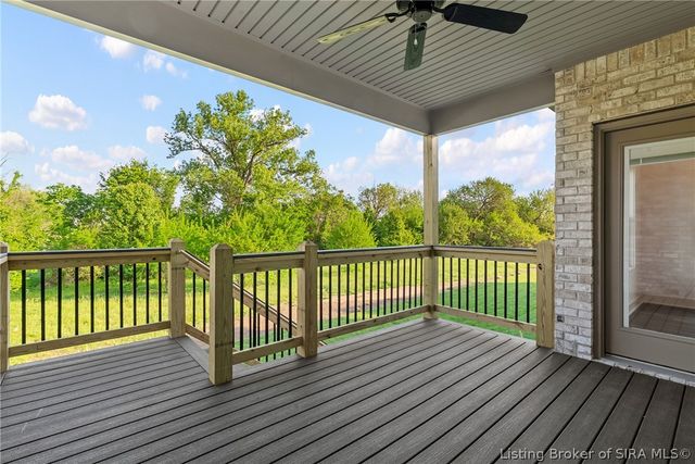 4644 Red Tail Ridge 211, Jeffersonville, IN 47130