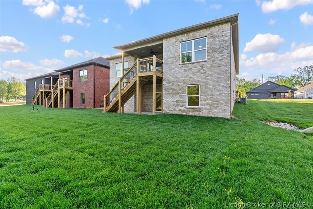 4644 Red Tail Ridge 211, Jeffersonville, IN 47130