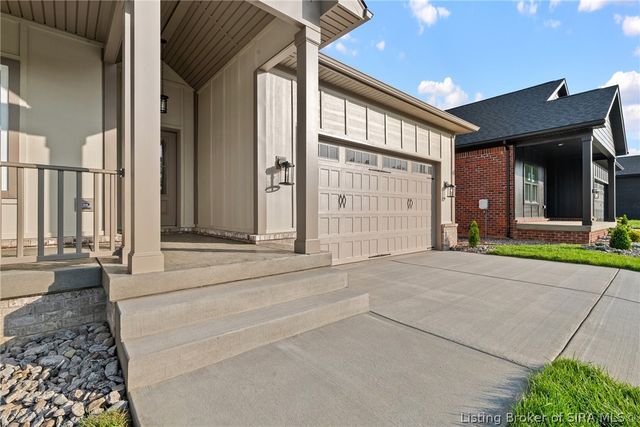 4644 Red Tail Ridge 211, Jeffersonville, IN 47130