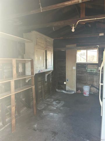 840 E 16th St, National City, CA 91950