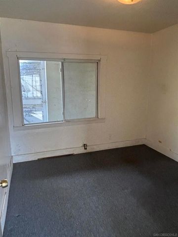 840 E 16th St, National City, CA 91950