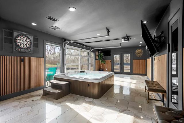 6540 James A Reed Road, Kansas City, MO 64133