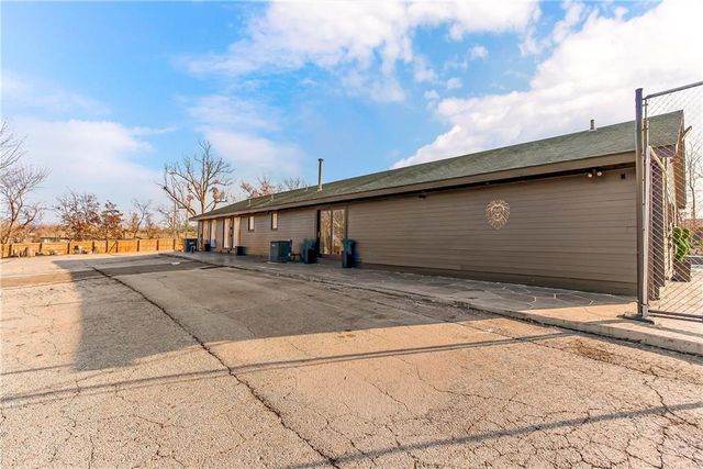 6540 James A Reed Road, Kansas City, MO 64133