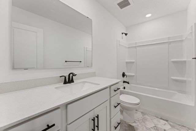 10564 Glacier Lane N, Maple Grove, MN 55369