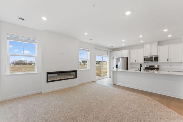 10564 Glacier Lane N, Maple Grove, MN 55369