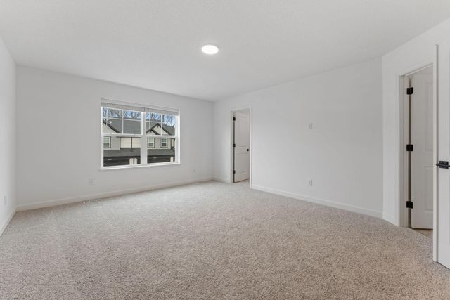 10564 Glacier Lane N, Maple Grove, MN 55369