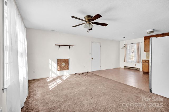 5046 Oxford School Road, Claremont, NC 28610