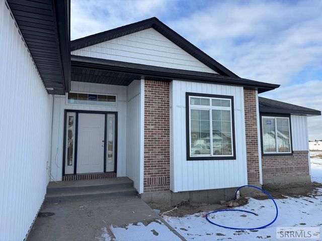 1572 N 845 E, Shelley, ID 83274