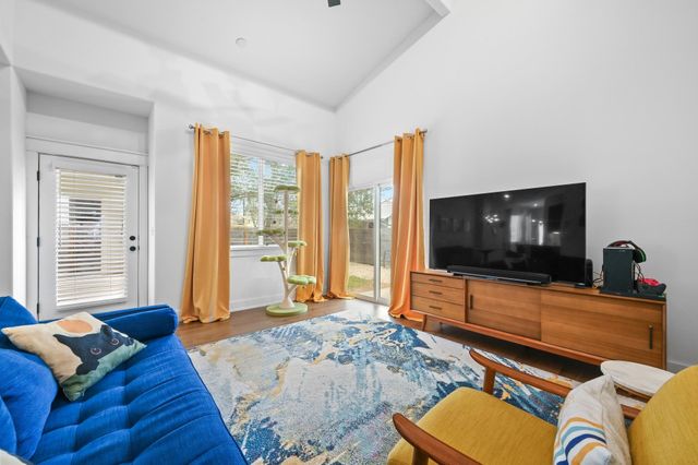 1405 Casey ST B, Austin, TX 78745