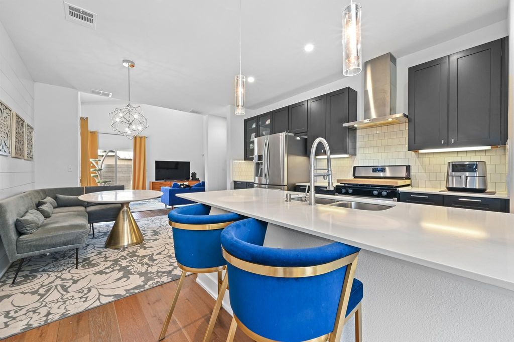 1405 Casey ST B, Austin, TX 78745