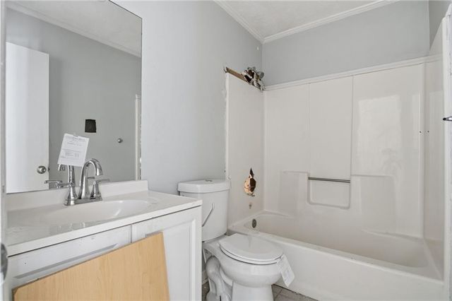 5905 Wellborn Trail, Lithonia, GA 30058