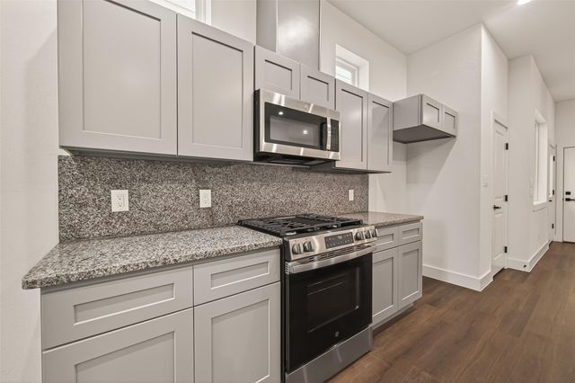 6808 Madrid Street, Houston, TX 77021