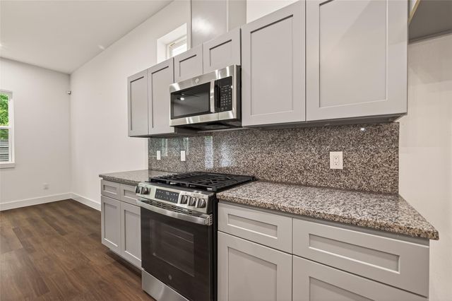 6808 Madrid Street, Houston, TX 77021