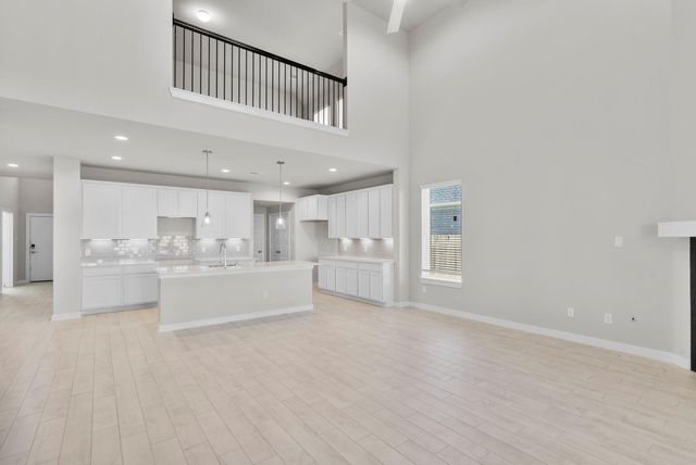 64 Shining Point Drive, Waller, TX 77484
