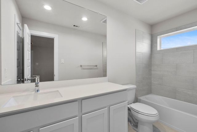64 Shining Point Drive, Waller, TX 77484