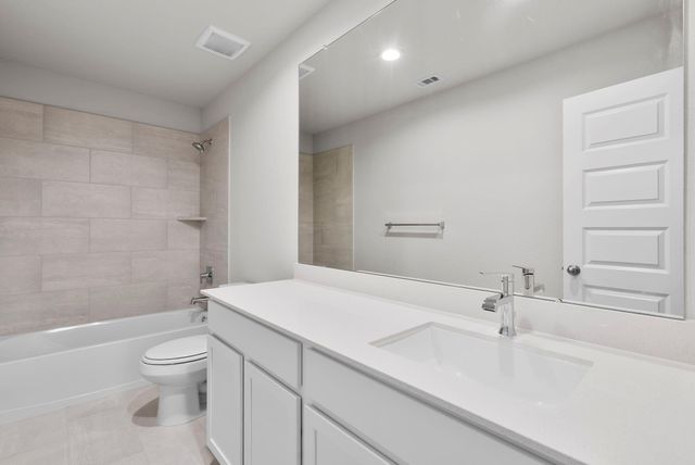 64 Shining Point Drive, Waller, TX 77484