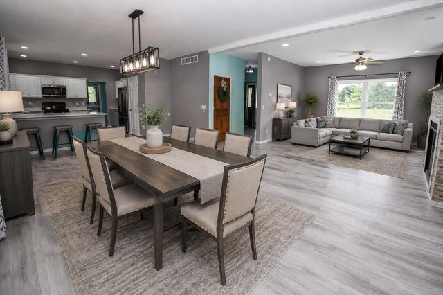56056 Truman Drive, Three Rivers, MI 49093