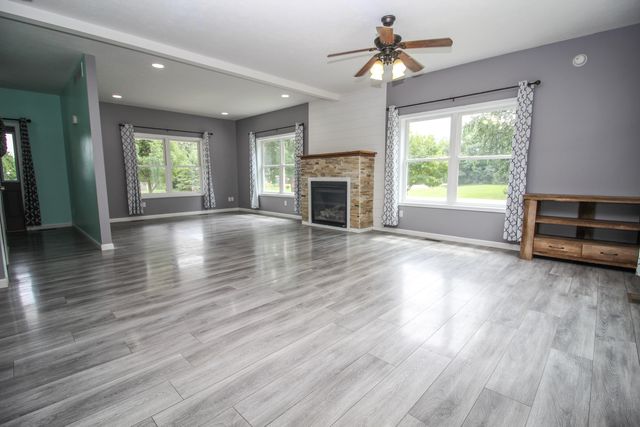56056 Truman Drive, Three Rivers, MI 49093