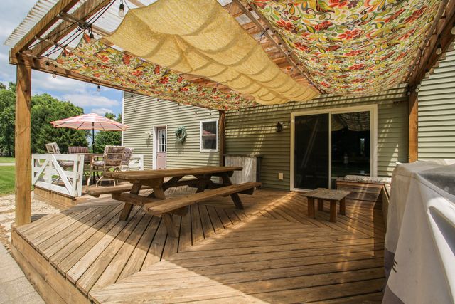 56056 Truman Drive, Three Rivers, MI 49093