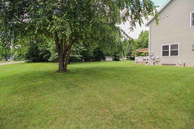 56056 Truman Drive, Three Rivers, MI 49093