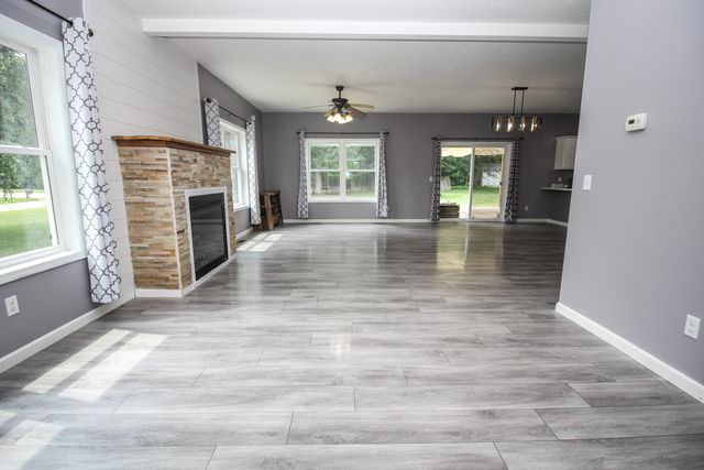 56056 Truman Drive, Three Rivers, MI 49093