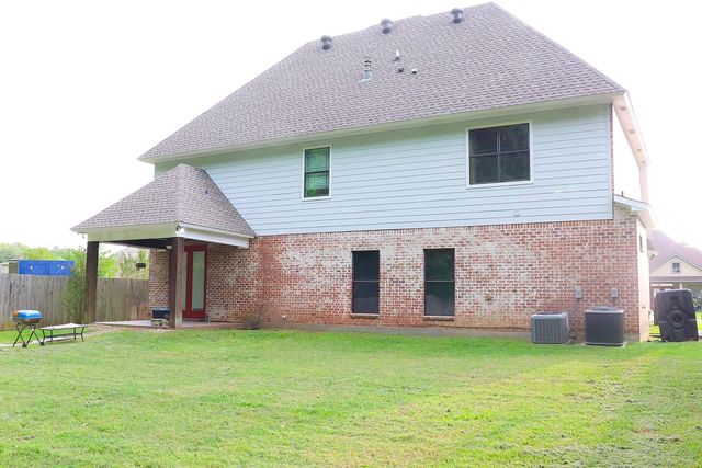 9039 Mitcham Street, Shreveport, LA 71106