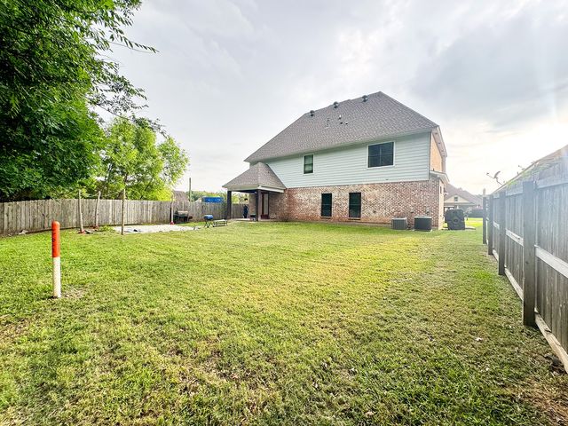 9039 Mitcham Street, Shreveport, LA 71106