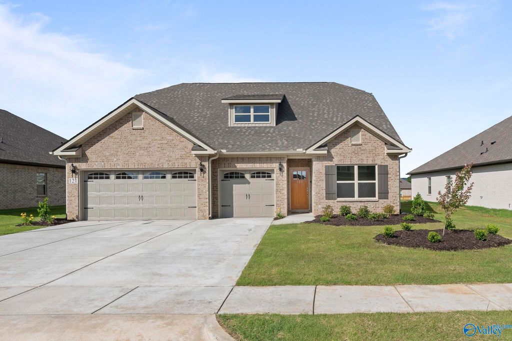 119 Ranna Drive, Huntsville, AL 35811