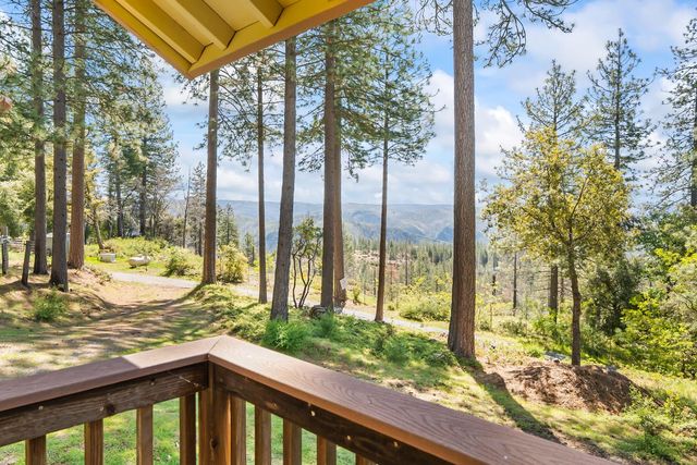 30155 Turkey Hill Rd, Foresthill, CA 95631