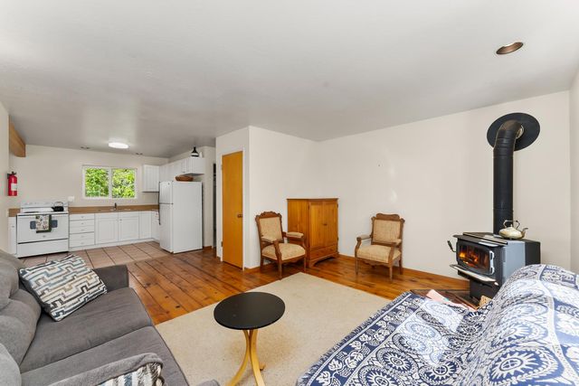 30155 Turkey Hill Rd, Foresthill, CA 95631