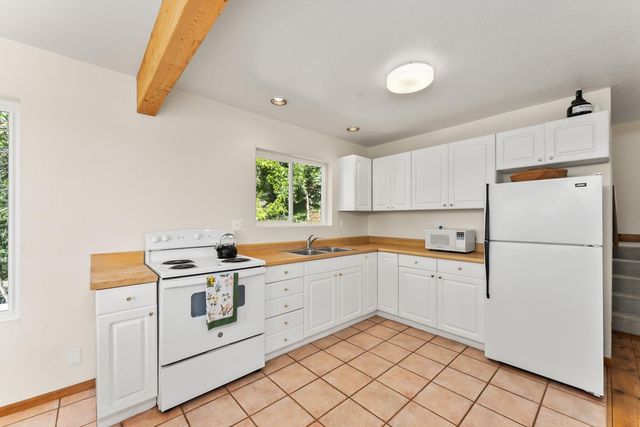 30155 Turkey Hill Rd, Foresthill, CA 95631