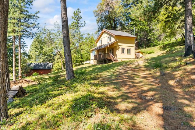 30155 Turkey Hill Rd, Foresthill, CA 95631