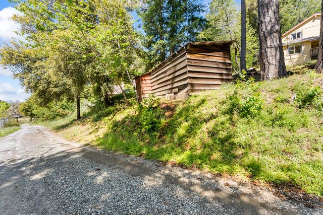30155 Turkey Hill Rd, Foresthill, CA 95631