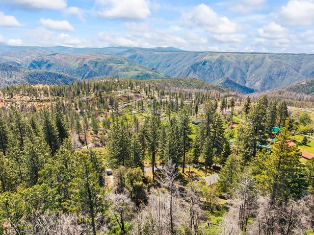 30155 Turkey Hill Rd, Foresthill, CA 95631