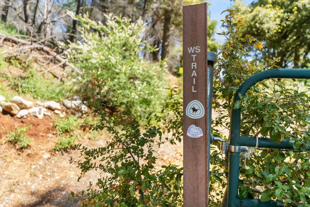 30155 Turkey Hill Rd, Foresthill, CA 95631